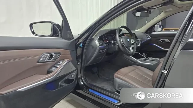 BMW 3 Series (G20) id 3621560 из Кореи 20