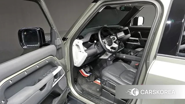 Land Rover Defender (L663) id 3640105 из Кореи 20