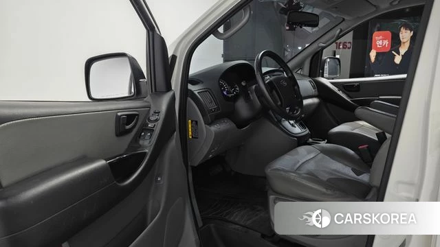 Hyundai The New Grand Starex id 3937226 из Кореи 20