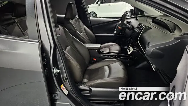 Toyota Prius 4th Generation id 2803406 из Кореи 20