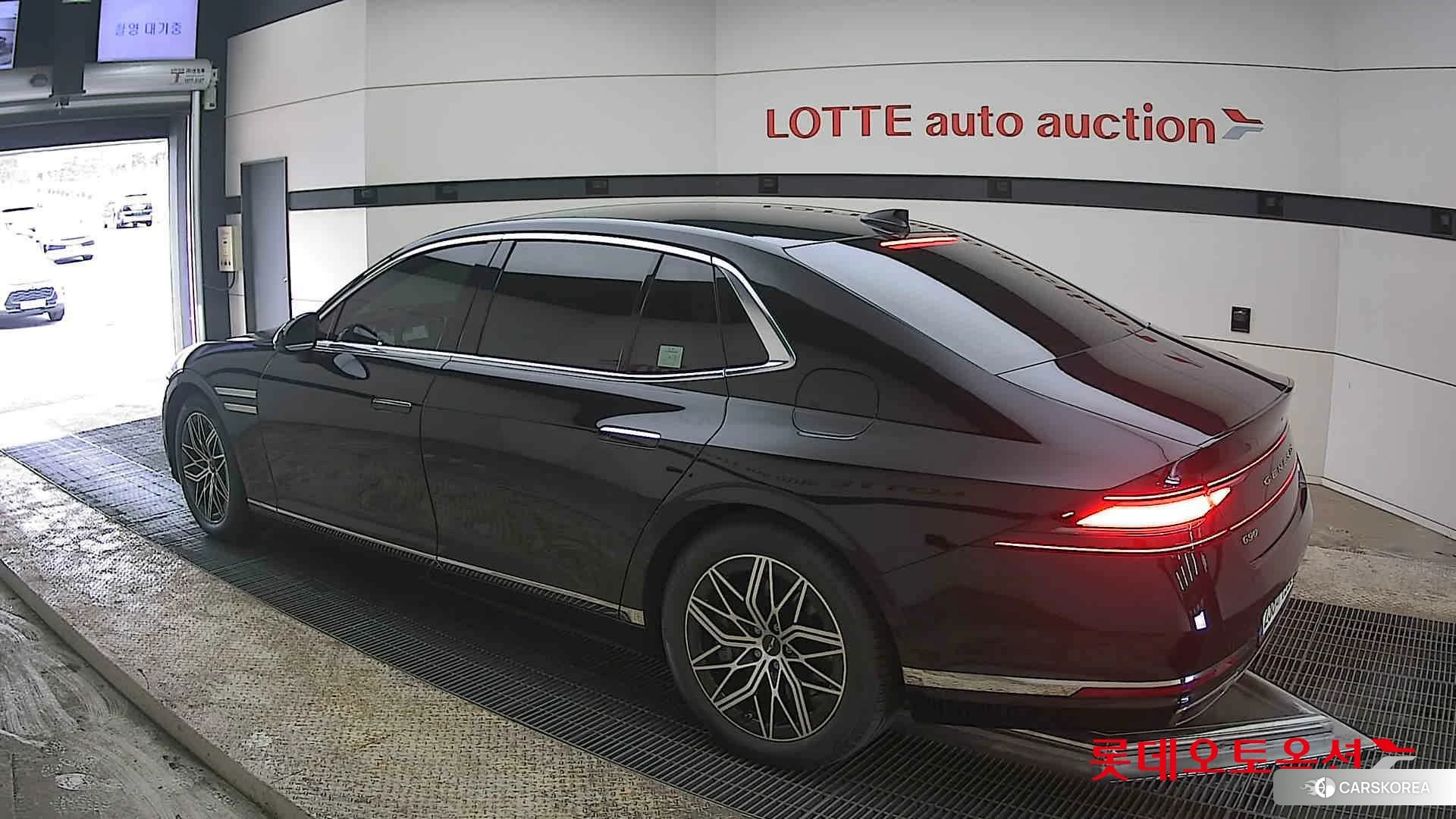 Hyundai G90 id 3869343 из Кореи 38