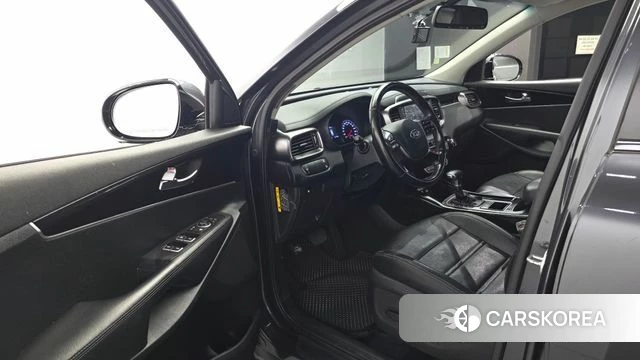 Kia The New Sorento id 4693903 из Кореи 30