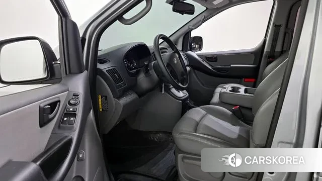 Hyundai The New Grand Starex id 3329955 из Кореи 20
