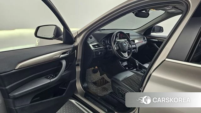 BMW X1 (F48) id 3893199 из Кореи 20