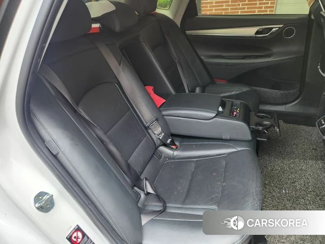 Hyundai The New Grandeur IG Hybrid id 4382849 из Кореи 20