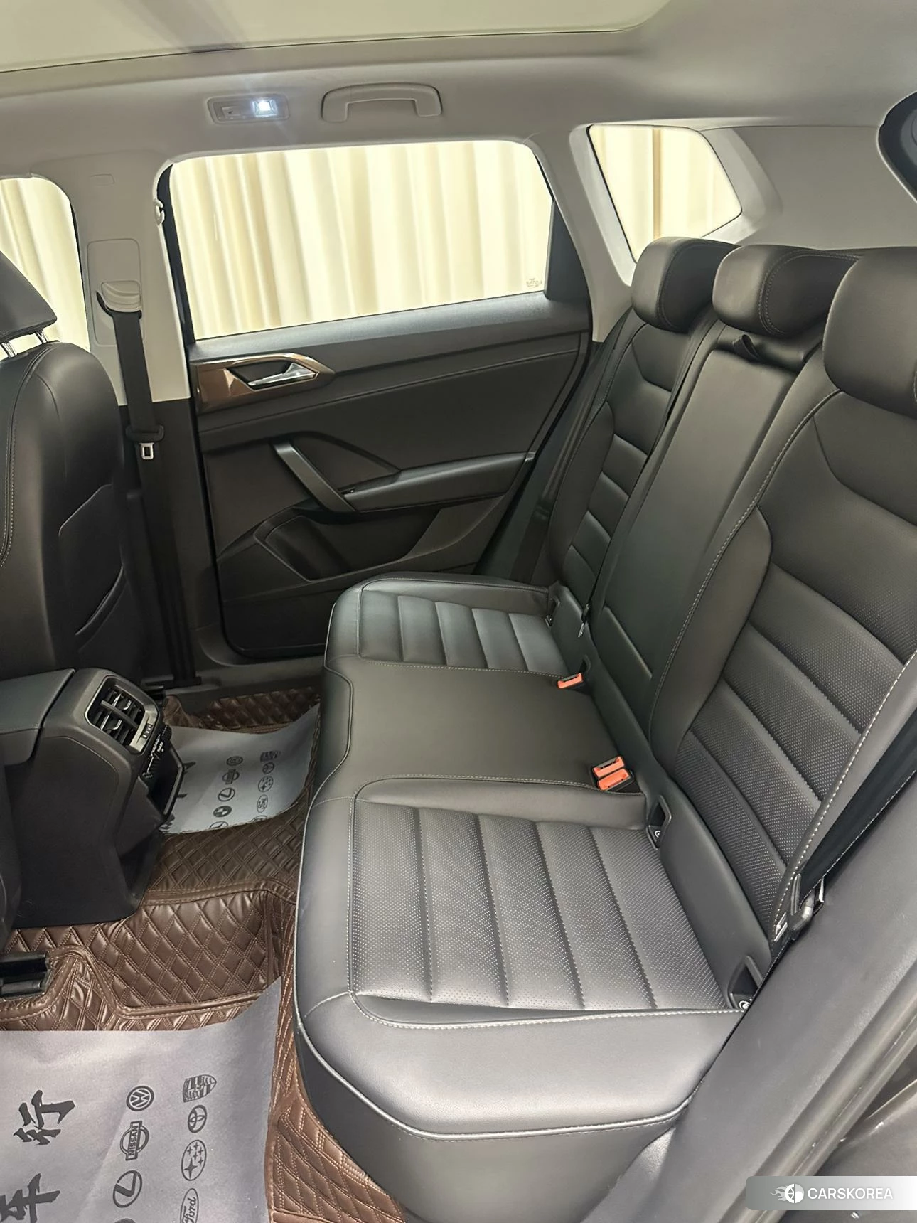 Volkswagen Tuyue id 4462000 из Китая 23