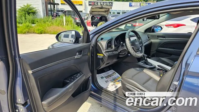 Hyundai Avante AD id 2840287 из Кореи 20