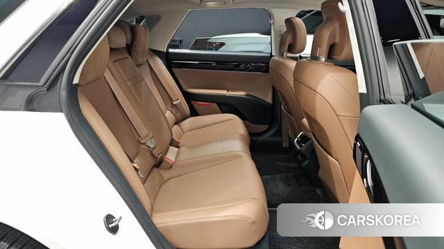 Hyundai Grandeur (GN7) id 4381536 из Кореи 31
