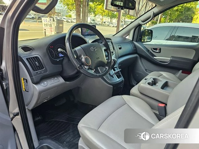 Hyundai The New Grand Starex id 4688506 из Кореи 20
