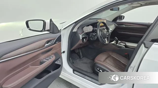 BMW 6 Series GT (G32) id 3447481 из Кореи 20