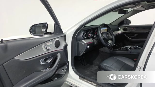 Mercedes-Benz E-Class W213 id 4760451 из Кореи 20