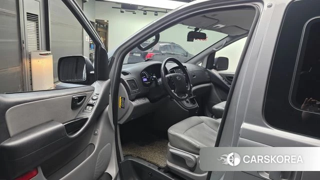 Hyundai The New Grand Starex id 3879880 из Кореи 20