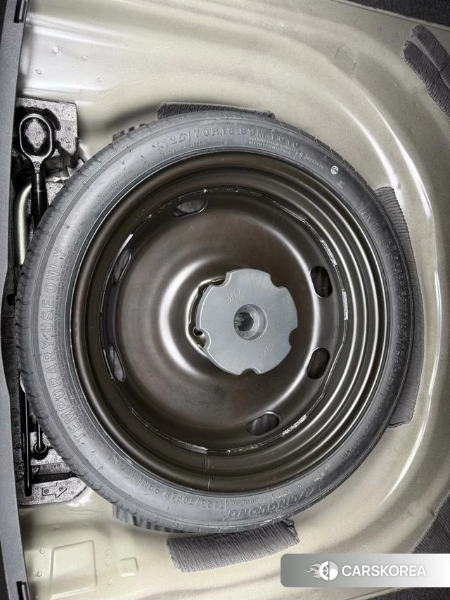 Volkswagen Passat id 4335998 из Китая 24