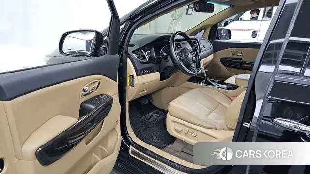 Kia The New Carnival id 3677302 из Кореи 20