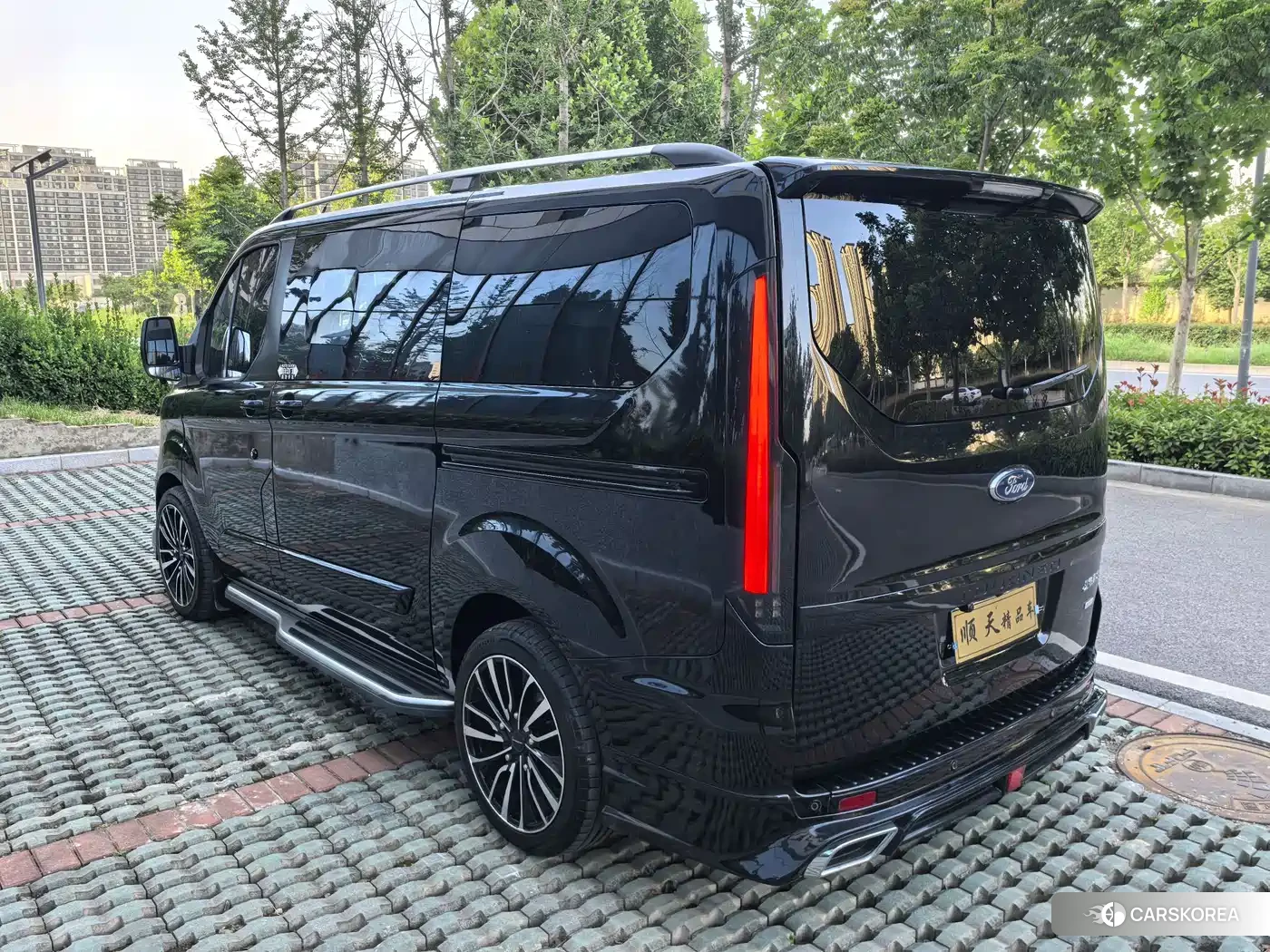 Ford Touruiou id 4546622 из Китая 34