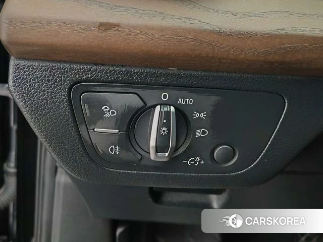 Audi Q5L id 4278726 из Китая 26