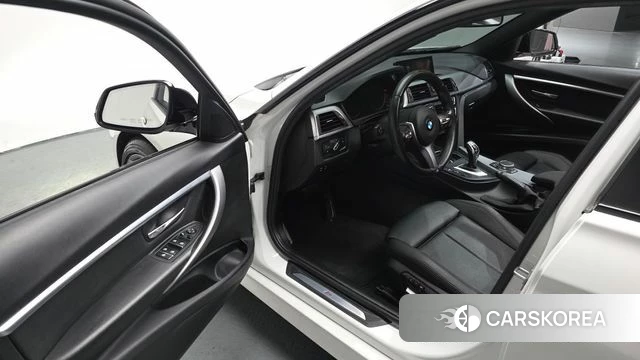 BMW 3 Series (F30) id 3829090 из Кореи 20