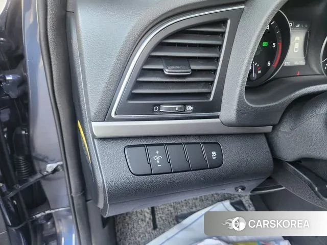 Hyundai Avante AD id 3226999 из Кореи 19