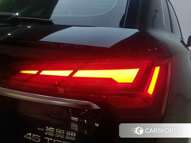Audi Q5L id 4261528 из Китая 17