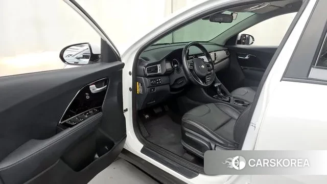 Kia Niro id 3018756 из Кореи 20