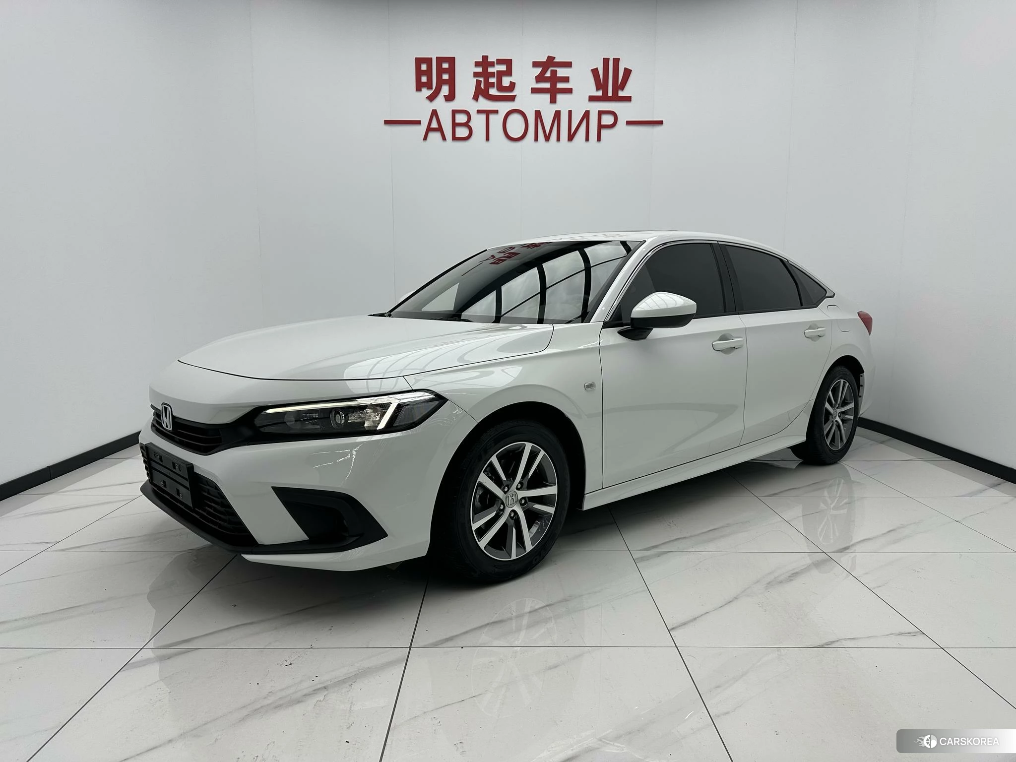 Honda Civic id 4452100 из Китая 19