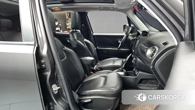 Jeep Renegade id 3000011 из Кореи 20