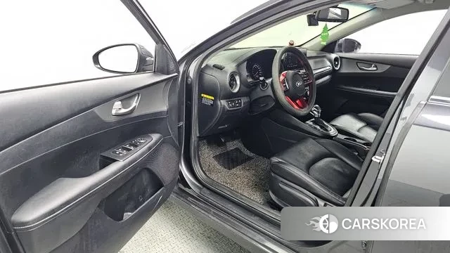 Kia Come New K3 id 3526229 из Кореи 20