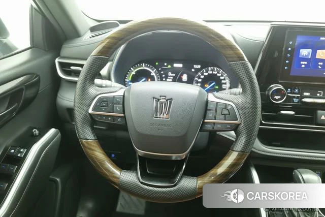 Toyota Crown Lufang id 4262040 из Китая 24