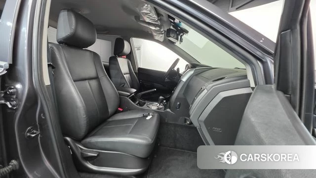 Ssangyong The New Korando Sports id 3955994 из Кореи 20