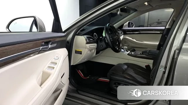 Genesis G90 id 2981568 из Кореи 20