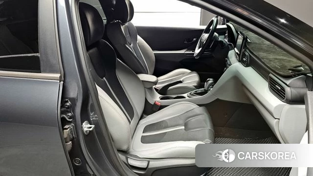 Hyundai Veloster (JS) id 4232905 из Кореи 20