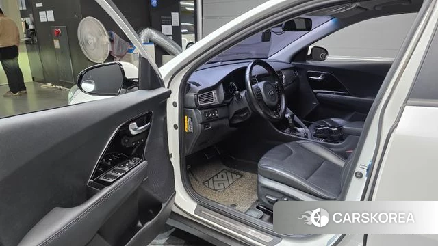 Kia Niro id 4732921 из Кореи 30