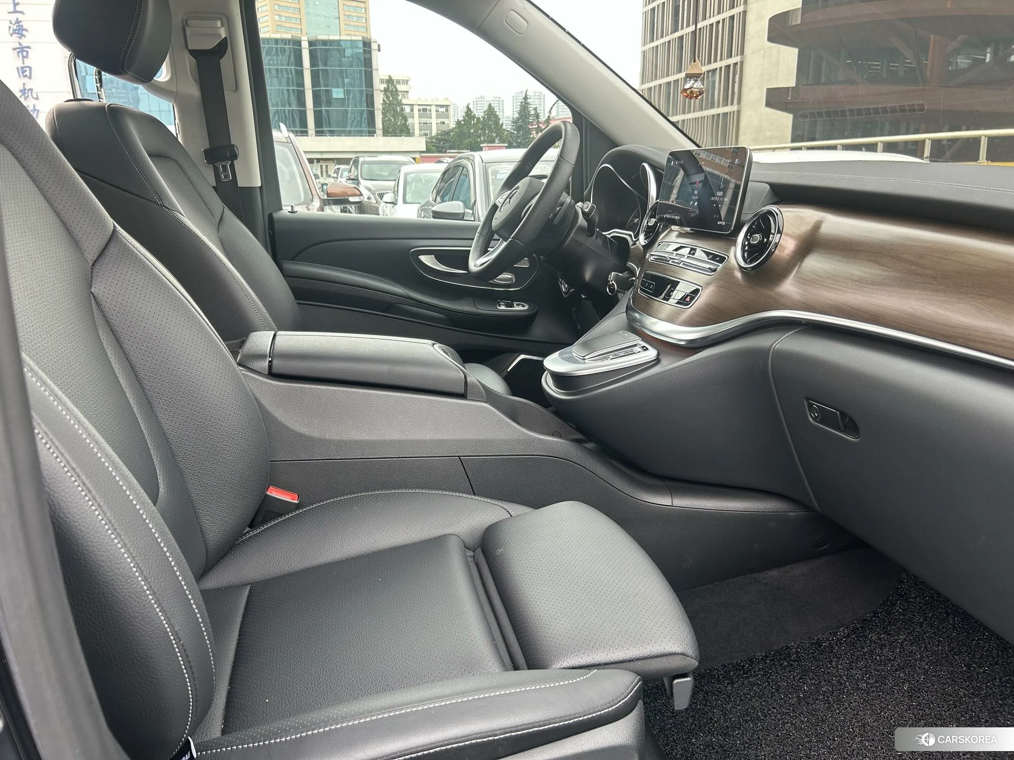 Mercedes-Benz V-class id 4467694 из Китая 37