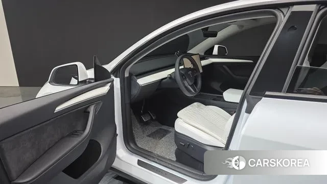 Tesla Model Y id 3288945 из Кореи 20