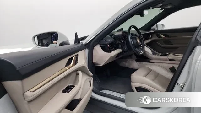 Porsche Taycan id 3734311 из Кореи 20