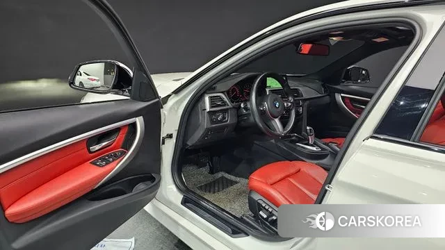 BMW 3 Series (F30) id 3423228 из Кореи 20