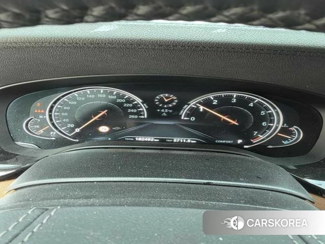 BMW 5 Series (G30) id 3808231 из Кореи 17