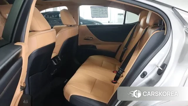 Lexus ES300h 7th generation id 3082091 из Кореи 17