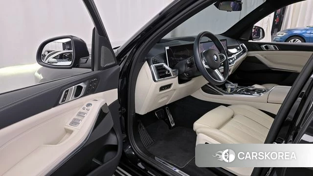 BMW X7 (G07) id 4185650 из Кореи 39