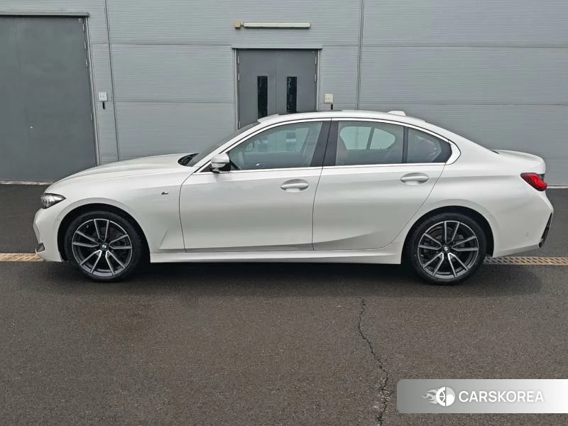 BMW 3 series id 4455359 из Китая 11