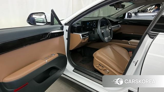 Hyundai Grandeur (GN7) id 3903219 из Кореи 20