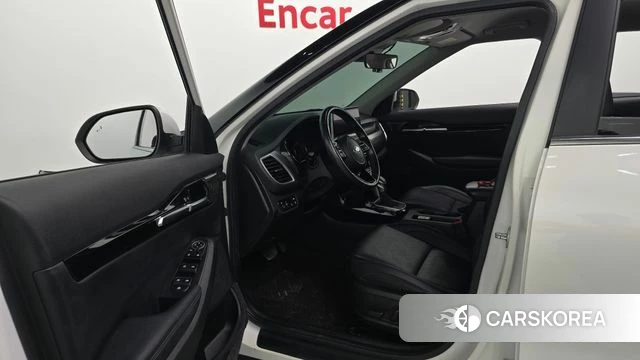 Kia Seltos id 4362504 из Кореи 30