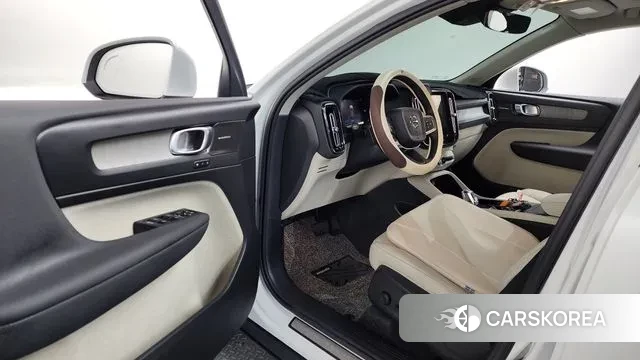 Volvo XC40 id 3763206 из Кореи 20