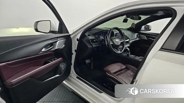 Cadillac CT4 id 3509330 из Кореи 20