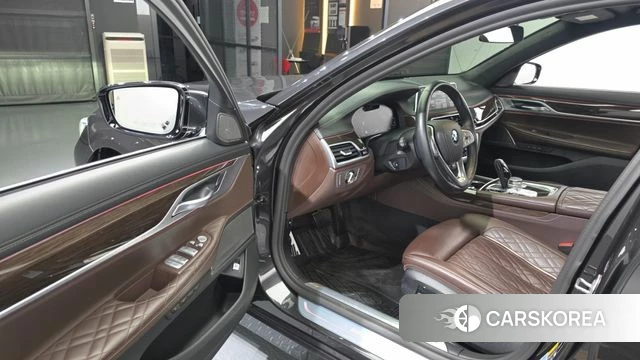 BMW 7 Series (G11) id 4722135 из Кореи 32