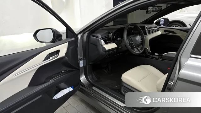 Toyota Camry (XV80) id 3092922 из Кореи 20