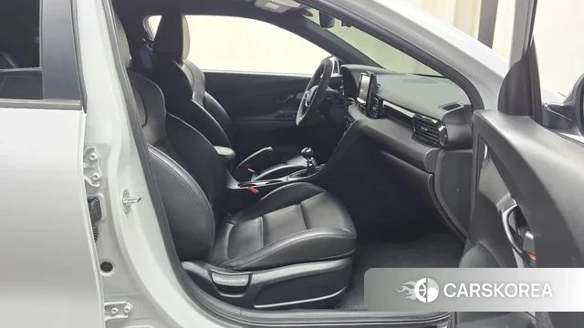 Hyundai Veloster (JS) id 3029113 из Кореи 20