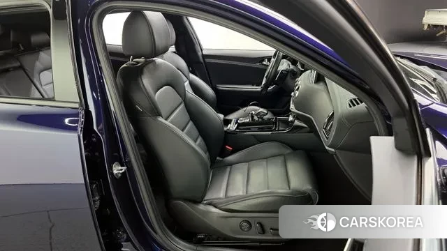 Kia Stinger id 3060935 из Кореи 20