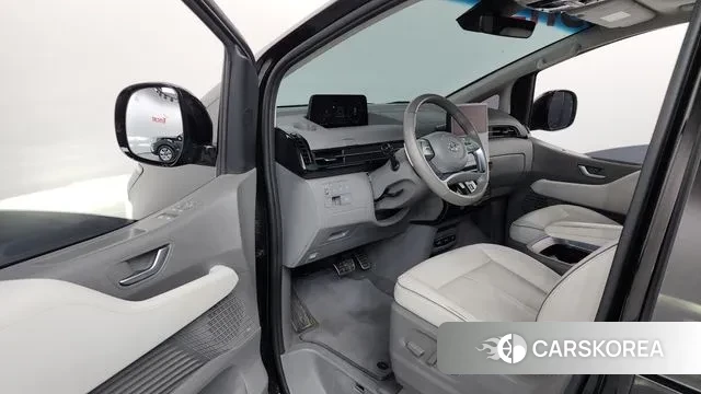 Hyundai Staria id 3717366 из Кореи 20