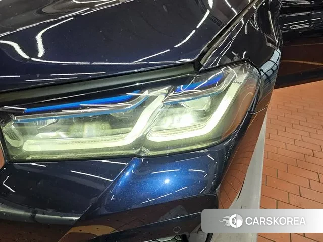 BMW 5 Series (G30) id 3054541 из Кореи 13